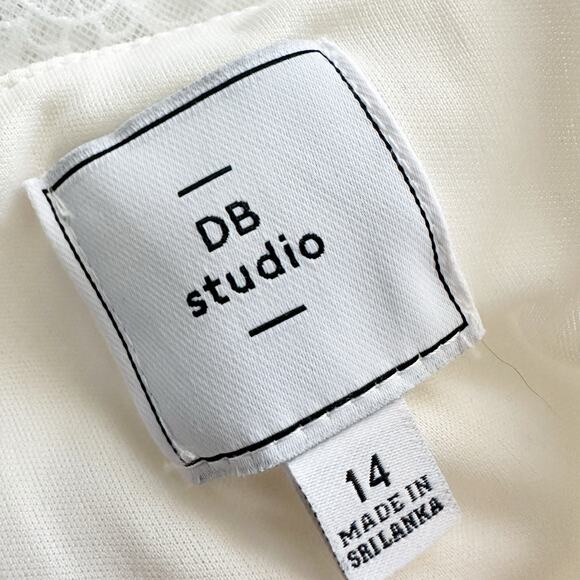 DB Studio 3D Fooral Lace Mini V Neck Dress Women’s Size 14 Bride Wedding NEW - Picture 8 of 14